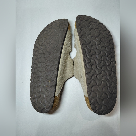 Birkenstock Arizona Women Size 40/9 Us Narrow Beige Suede Sandals with Buckles - Picture 5 of 10